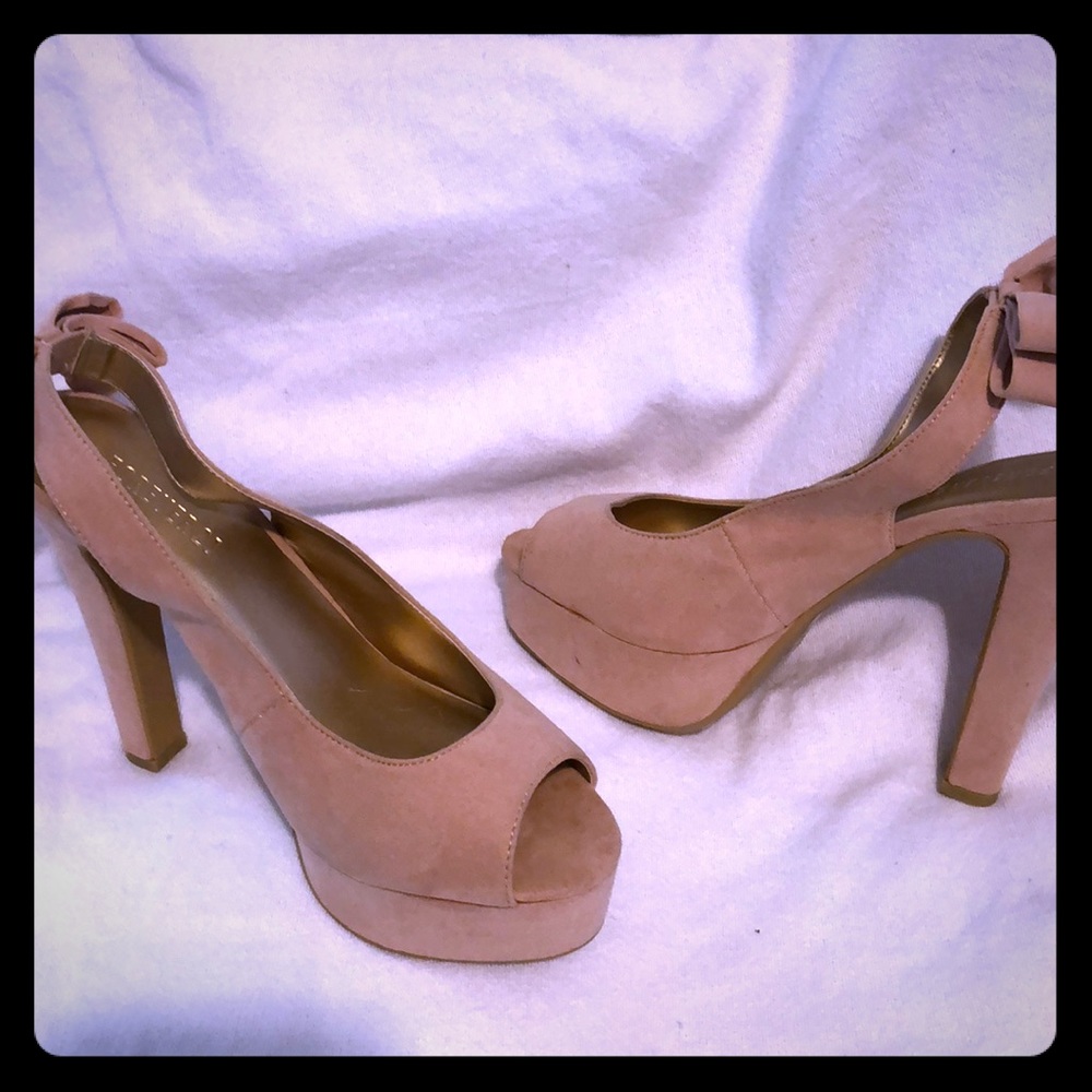 Like new Forever 21 heels
